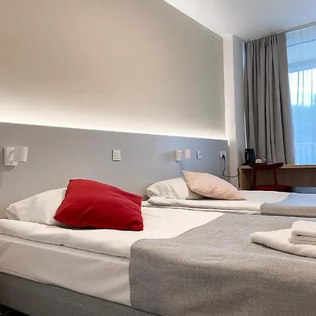 Osrodek Magnolia 호텔 우스트론